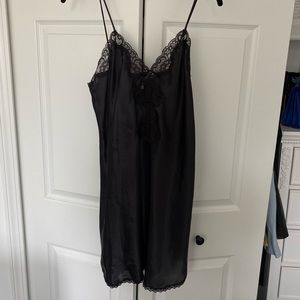 *2 ITEMS FOR PRICE OF 1*